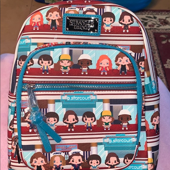 *SOLD* LOUNGEFLY stranger things mall backpack - Picture 5 of 7